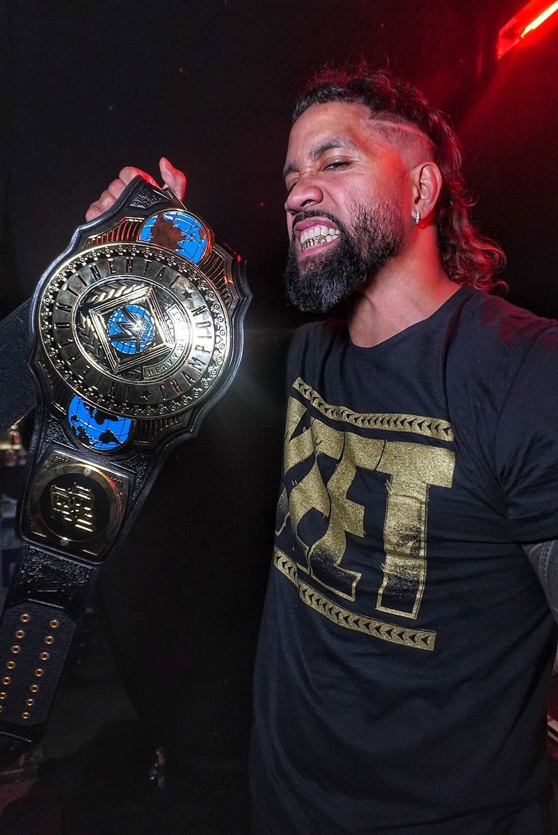 Jey Uso Shows Off New Intercontinental Championship